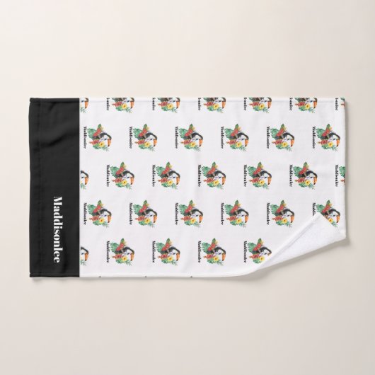 Moderne monogram naam zwarte kleurrijke toucan bad handdoek (Handdoek)