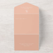 Moderne Monogram Peach All in One Wedding Invite Uitnodiging (Buitenkant)