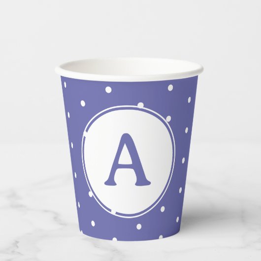 Moderne monogram Periwinkle Polka Dots Birthday Papieren Bekers (Voorkant)
