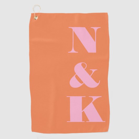 Moderne Monogram Roze Oranje Huwelijksgunst Golfhanddoek (Voorkant)