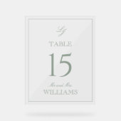 Moderne Monogram Sage Groene Trouwtafel Nummer Acryl Bord (Voorkant)