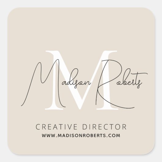 Moderne monogram scriptnaam logo beige vierkante sticker (Voorkant)
