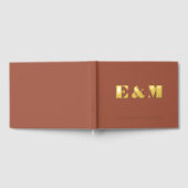 Moderne Monogram Terracotta Gouden Folie Bruiloft Gastenboek (Volledig)