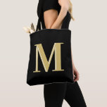 Moderne monogram typografie goud zwart tote bag<br><div class="desc">Moderne monogram typografie goud zwart</div>