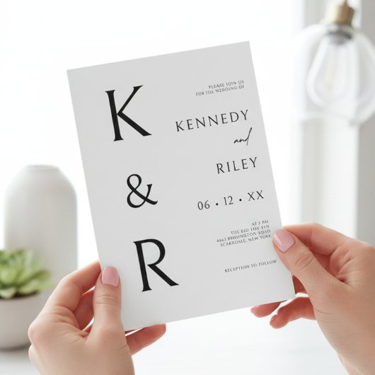 Moderne Monogram Typografie Zwart Wit QR Huwelijk Kaart