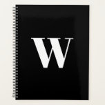 Moderne monogram zwarte witte aangepaste initiaal  planner<br><div class="desc">Moderne monogram zwart-wit aangepaste initiaal letter of nummer minimalistische eenvoudige elegante aangepaste gepersonaliseerde planner. Aangepaste witte tekst op zwarte effen kleur achtergrond.</div>