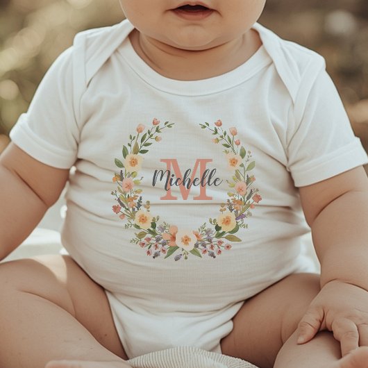Moderne Monogramme Vrouwelijke Rozenkrans Persoonl Romper