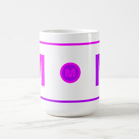 Moderne Monogrammed Initiaal Coffee Mok voor meisj (Center)