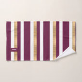 Moderne monogrammed maroon Striped Bad Handdoek (Handdoek)