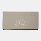 Moderne Monogramnaam Schrift Beige Bureaumat (Voorkant)
