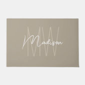 Moderne Monogramnaam Schrift Beige Deurmat (Voorkant)