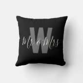Moderne Mr. mevrouw zwart-wit monogram Kussen (Achterkant)