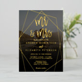 Moderne Mr Mrs-script terrarium foto trouw goud Folie Uitnodiging (Staand Voorkant)