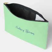 Moderne Muntgroene Handgeschreven Script Monogram Etui (Open)