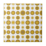 Moderne Mustard Gold Geometric Pattern uit het mid Tegeltje<br><div class="desc">Moderne vormgeving uit de midden-eeuw, geïnspireerd op het patroon van retro-gouden mosterdcirkels op een witte achtergrond. Eenvoudig, schoon modern design. Creëer uw eigen douanepatroon door een nieuw afbeelding te uploaden, of gebruik de "contact deze ontwerper"knoop voor hulp. Om uw eigen gepatenteerde ontwerp te creëer: 1. Selecteer personaliseren deze sjabloon. 2....</div>