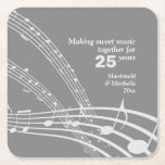 Moderne MUZIEKNOTEN 25e ZILVEREN Jubileum Kartonnen Onderzetters<br><div class="desc">Moderne, stijlvolle zilvergrijze 25e ZILVEREN BRUILOFT JUBILEUM Onderzetters, waaronder muziekkorven en 25 in LICHTGRIJS. De hoofdtekst luidt MAKING SWEET MUSIC FOR 25 YEARS. Er is TEKST, die u kunt PERSONALISEREN door het toevoegen van het jubileumjaar, de namen van het speciale paar en het huidige jaar. Deze onderzetters zouden een geweldig...</div>