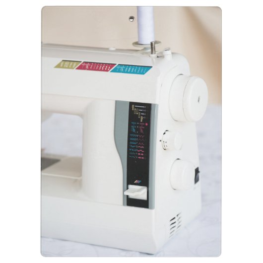 Moderne naaimachine klembord (Achterkant)