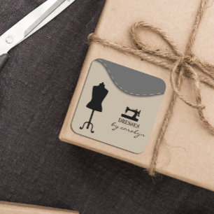 Moderne naaimachine naaister of kleermaker vierkante sticker