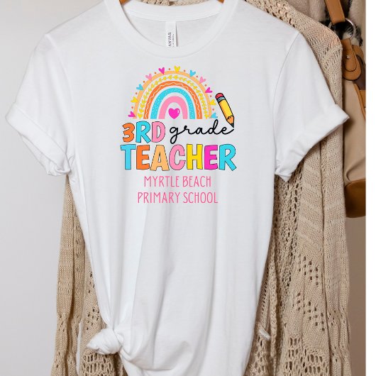 Moderne naam derde graad regenboogleraar t-shirt