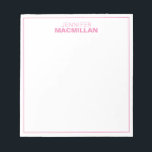 Moderne naam monogram gepersonaliseerd roze notitieblok<br><div class="desc">Deze moderne laptop is uitgerust met een eenvoudig monogram met twee regels en een dun lijst. Gebruik de vorm van de sjabloon om uw verpersoonlijking toe te voegen.</div>