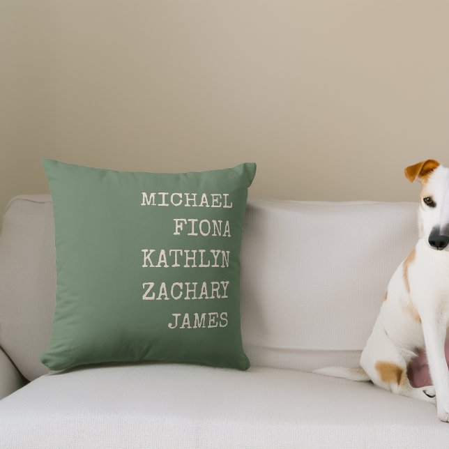 Moderne namen van kleinkinderen Groen Kussen (Modern Grandkids Names Green Throw Pillow)