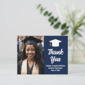 Moderne Navy Blauw Witte Afstudeer Foto Bedankt Briefkaart (Staand voorkant)