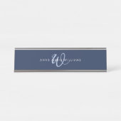 Moderne Navy Blauwe Script Monogram Bureau Naambordje (Voorkant)