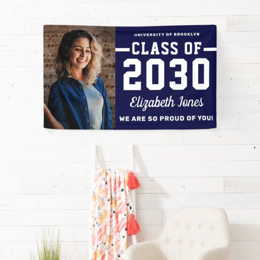 Moderne Navy Blue Class of 2022 Photo Afstuderen Spandoek (Insitu)