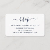 Moderne Navy Blue en White Simple Script RSVP Informatiekaartje (Voorkant)