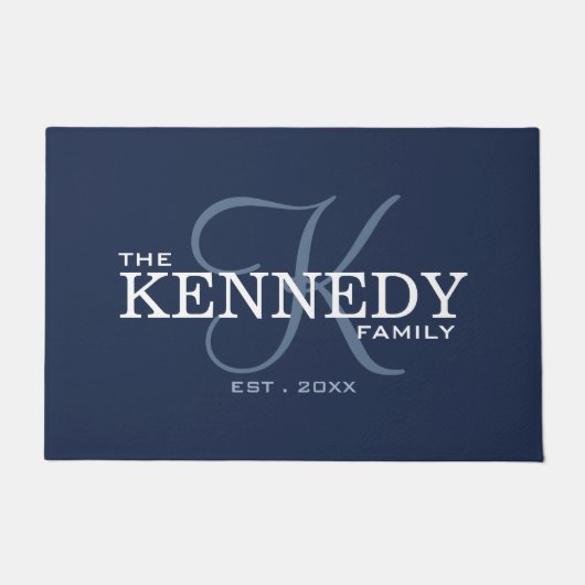Moderne Navy Blue Familie Achternaam Monogram Init Deurmat (Voorkant)