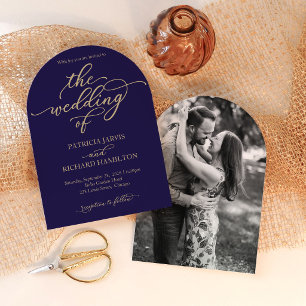 Moderne Navyblauw en Gouden Script Bruiloft Kaart