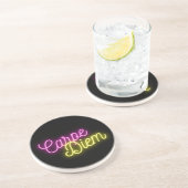 Moderne Neon Carpe Diem Word Art Zandsteen Onderzetter (Zijkant)