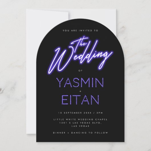 Moderne Neon Paarse Glow Black Arch Wedding Kaart (Voorkant)