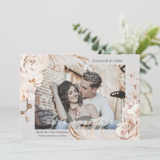 Moderne neutrale botanische tuinfoto Opslaan Save The Date (Staand voorkant)