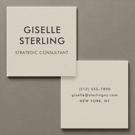 Moderne neutrale bruine moderne minimale typografi vierkante visitekaartje