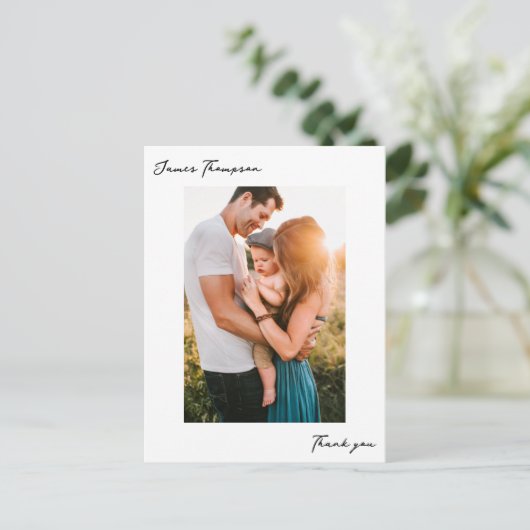 Moderne Nieuwe Baby Handgeschreven Foto Dank U Briefkaart (Staand voorkant)