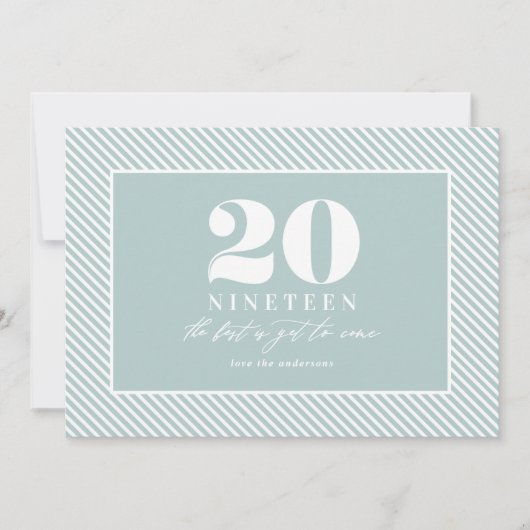 Moderne nieuwjaar typografische vakantie feestdagenkaart (Voorkant)