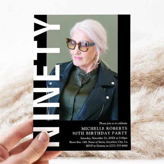 Moderne NINETY Foto 90th Birthday Party Invitation Kaart