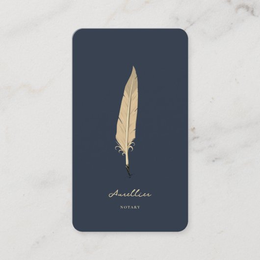 Moderne notaris Donkerblauw Gouden Quill Monogram Visitekaartje (Voorkant)