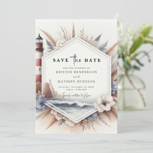 Moderne Ocean Vibes vuurtoren bruiloft Save The Date (Staand voorkant)