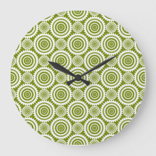 Moderne olijfgroene en witte geometrische patroon  grote klok