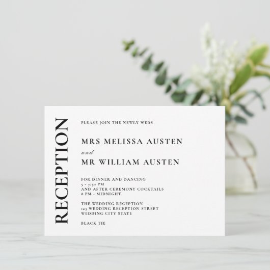 Moderne ontvangst van monogram zwart-witbruiloft informatiekaartje (Staand voorkant)