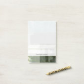 Moderne opmaak met geordende letters post-it® notes (Op bureau)