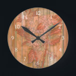 Moderne Oranje Floral Print op gestripte achtergro Ronde Klok<br><div class="desc">Een Jennifer Goldberger originele schepping,  deze moderne oranje bloemdruk zit op een gestripte achtergrond. De bloemen mengen bijna met de achtergrond. Laat het zich mengen met de rest van je huis door het vandaag te kopen!</div>