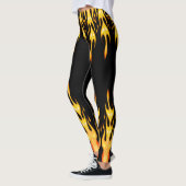 Moderne oranje vuurvlammen op zwart leggings (Links)
