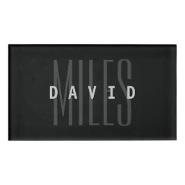 Moderne overlappende naam en achternaam naambadge