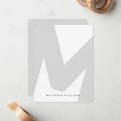 Moderne, overmaatse monogrammen Initiaal & naam Notitiekaartje (Voorkant / Achterkant in situ)