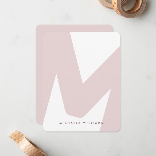Moderne, overmaatse monogrammen Initiaal & naam Op Notitiekaartje (Voorkant / Achterkant in situ)
