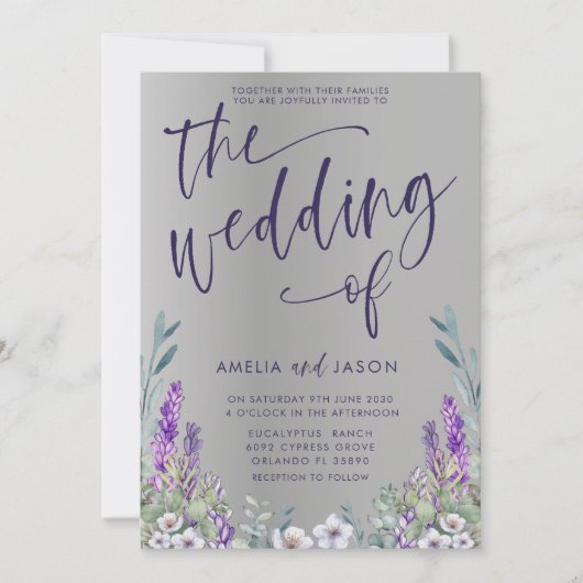 Moderne Paarse Bloem- en Zilveren Metallic Bruilof Kaart (Voorkant)