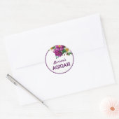Moderne Paarse Bloemen Baby Meisje Aqiqah Ronde Sticker (Envelop)